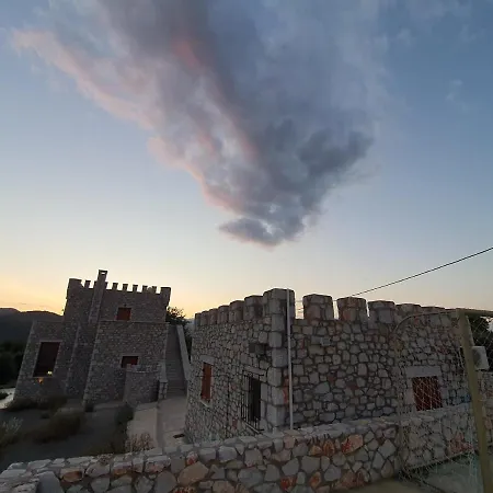 Vila O Pyrgos *
