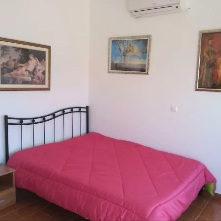 O Pyrgos Villa