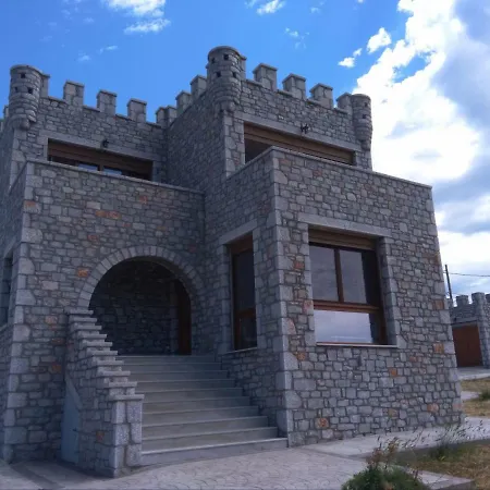 O Pyrgos Villa