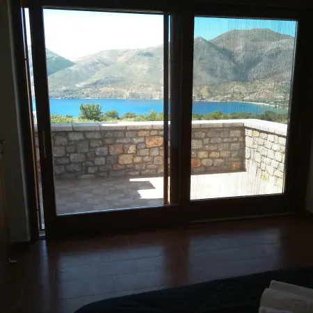 O Pyrgos Villa *