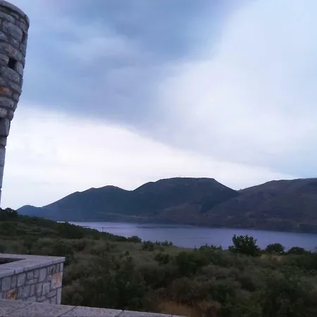 O Pyrgos Villa *